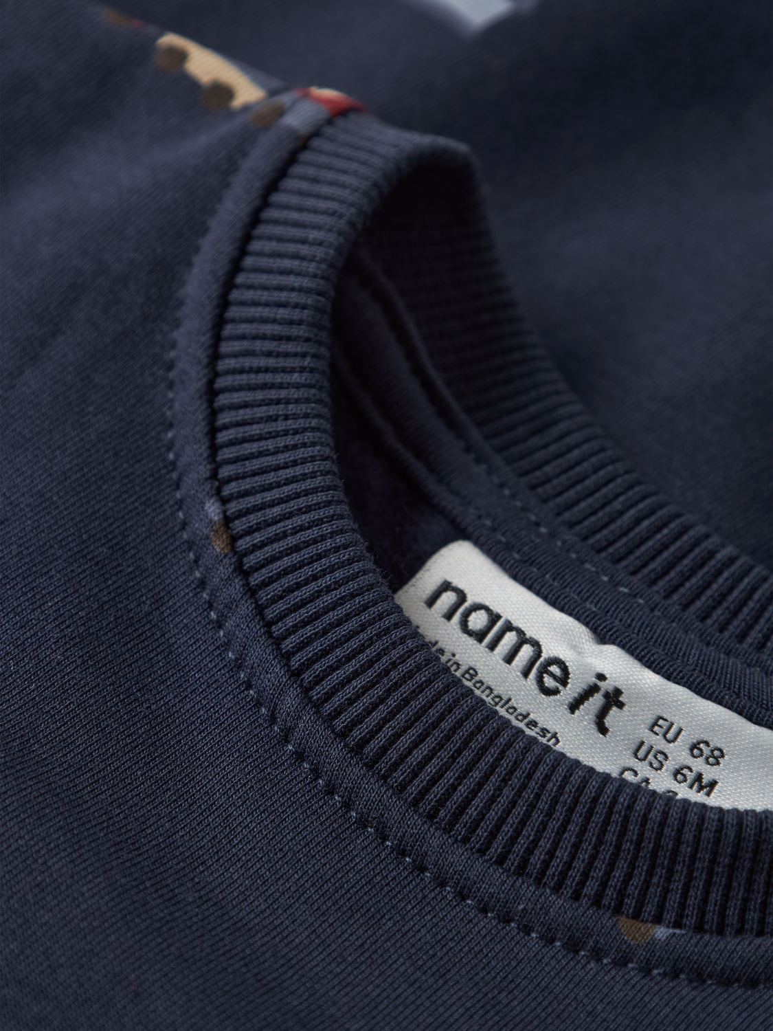 model_shot-front_full